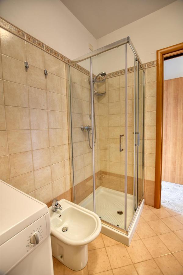 Ferienwohnung Varenna Perledo Exterior foto